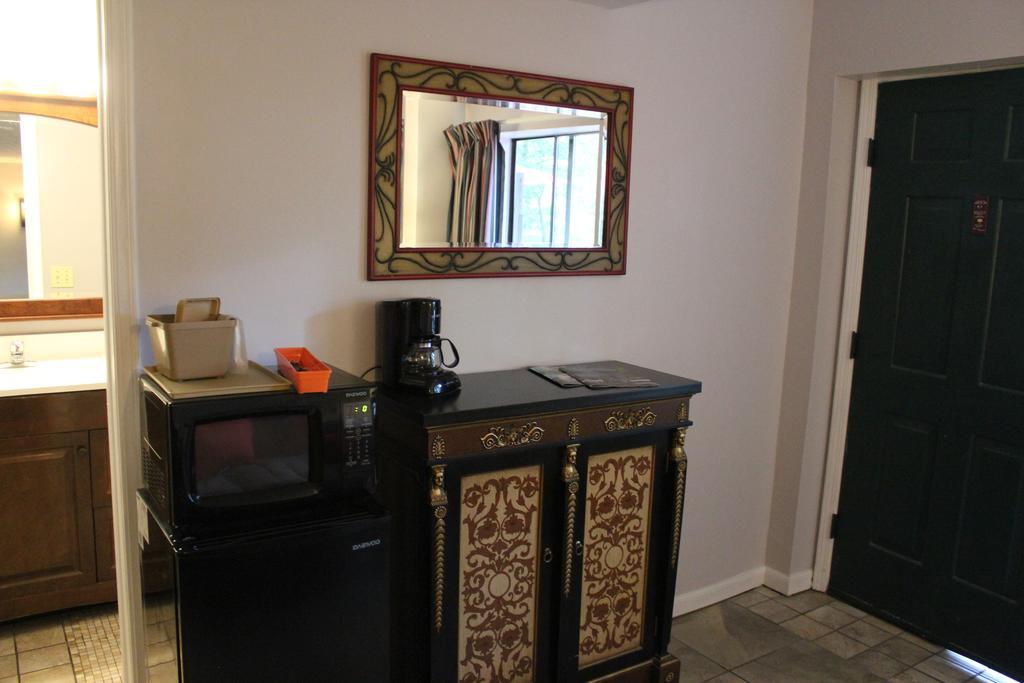 Brydan Suites Eureka Springs Ngoại thất bức ảnh